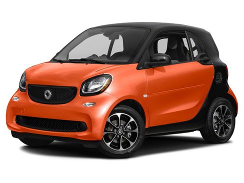 Used 2016 smart fortwo Coupe RWD image 2