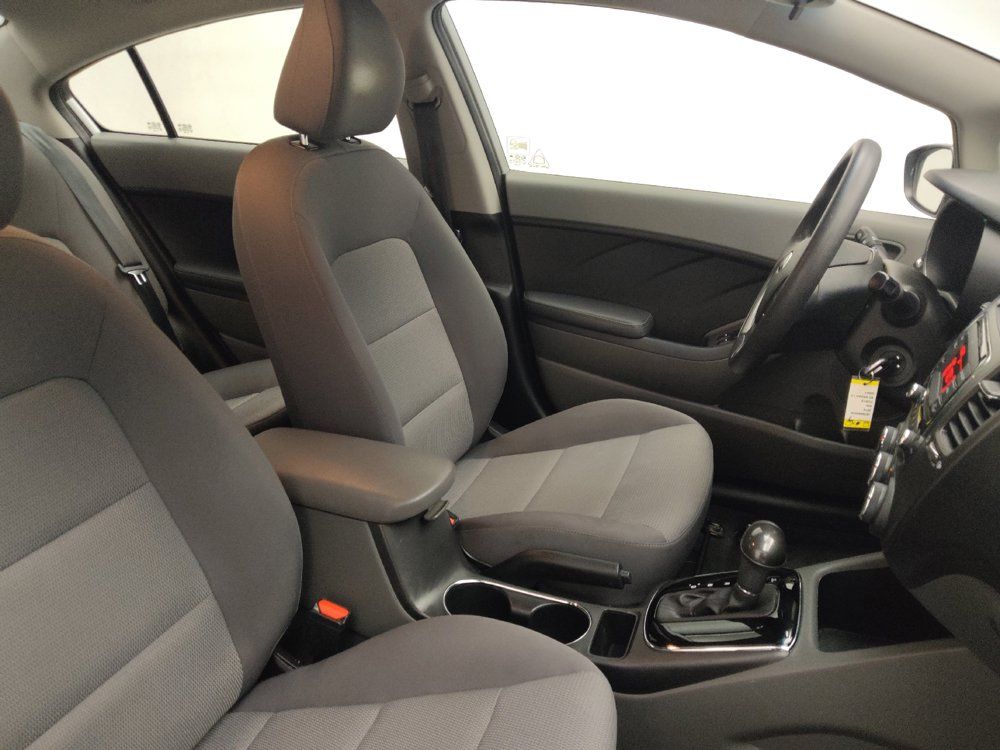 Used 2018 Kia Forte LX FWD image 21