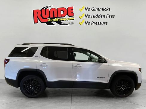 Used 2023 GMC Acadia SLT w/ Elevation Edition image 6