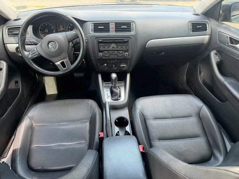 Used 2013 Volkswagen Jetta SE FWD image 13