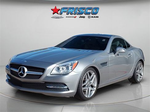 Used 2015 Mercedes-Benz SLK 250 image 4
