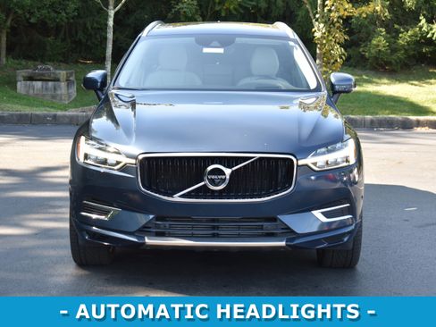 Used 2019 Volvo XC60 T8 Momentum w/ Advanced Package image 2