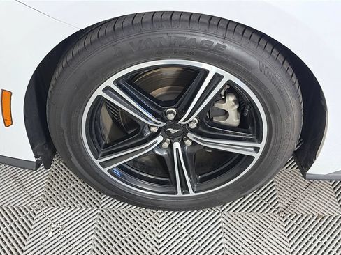 Used 2024 Ford Mustang Premium RWD image 9