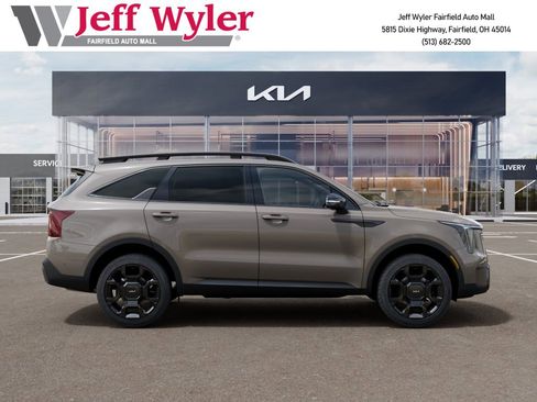 New 2026 Kia Sorento SX Prestige w/ Olive Brown Leather Package image 8