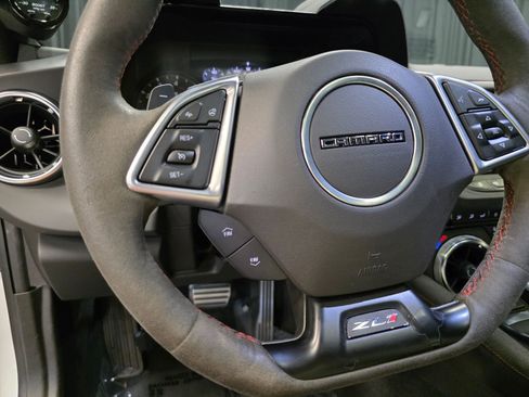 Used 2021 Chevrolet Camaro ZL1 RWD image 30