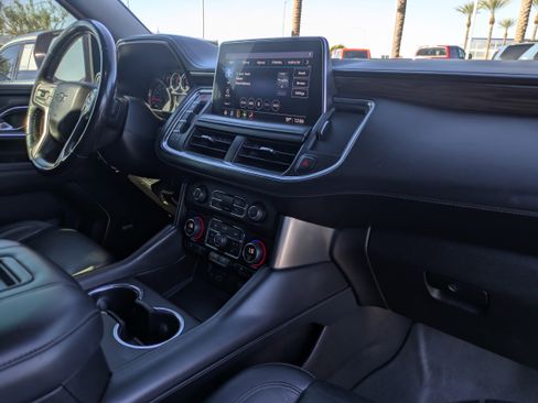 Used 2021 Chevrolet Tahoe Z71 image 12