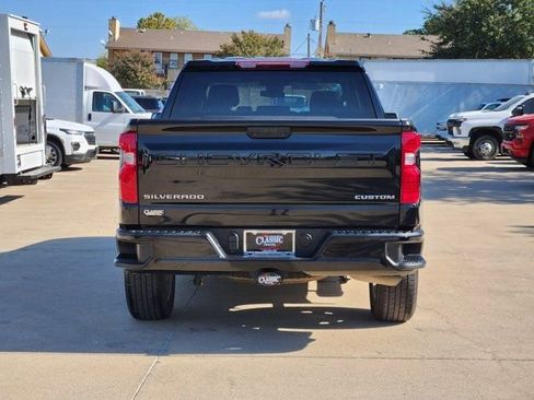 Used 2024 Chevrolet Silverado 1500 Custom image 13