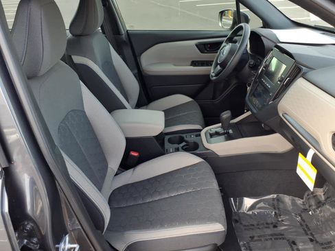 Certified 2025 Subaru Forester w/ Convenience Package #2 image 18