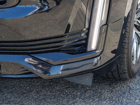 Used 2022 Cadillac Escalade ESV Sport RWD image 4