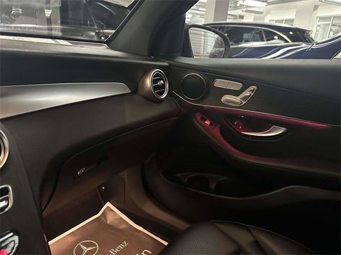 Certified 2022 Mercedes-Benz GLC 300 4MATIC image 23