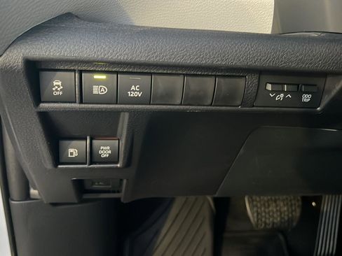 New 2026 Toyota Sienna XLE image 19