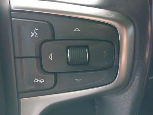 Used 2020 Chevrolet Silverado 1500 LT Trail Boss AWD/4WD image 23