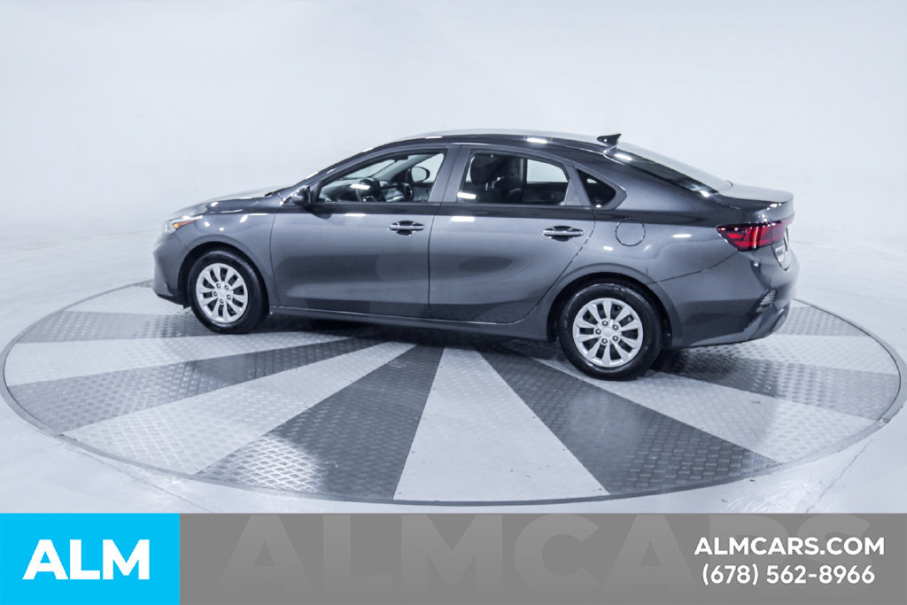 Used 2024 Kia Forte LX FWD image 5