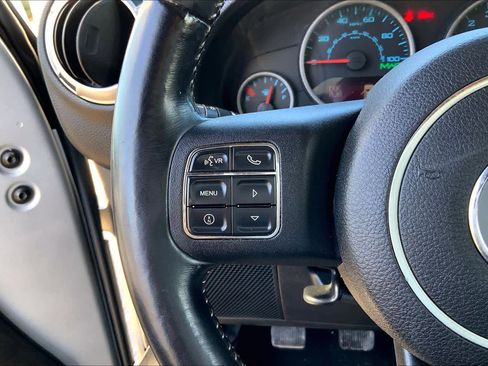 Used 2012 Jeep Wrangler Call of Duty image 16