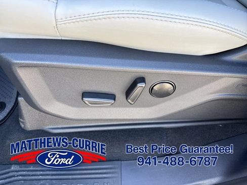 New 2026 Ford Expedition Active RWD image 10