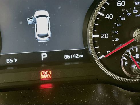 Used 2021 Kia Telluride SX FWD image 19