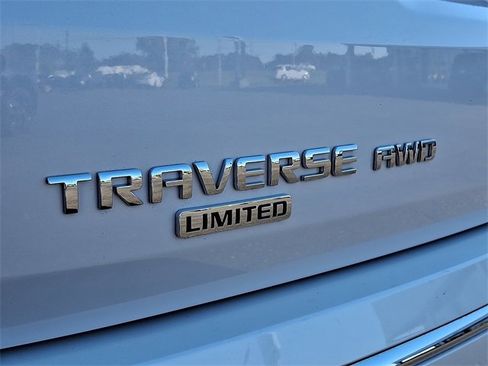 Certified 2024 Chevrolet Traverse High Country image 29