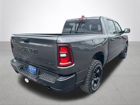 Used 2025 RAM 1500 Warlock AWD/4WD image 7