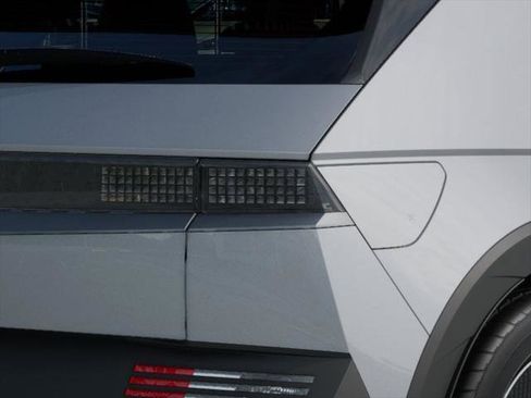 New 2026 Hyundai Ioniq 5 SE RWD image 10