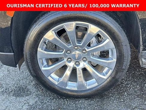 Certified 2024 Chevrolet Suburban Premier w/ Premium Package image 7