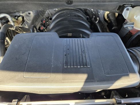 Used 2025 Chevrolet Tahoe RST w/ Comfort Package image 30