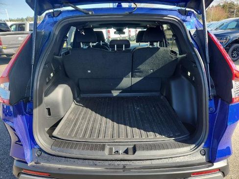 Used 2025 Honda CR-V Sport image 29