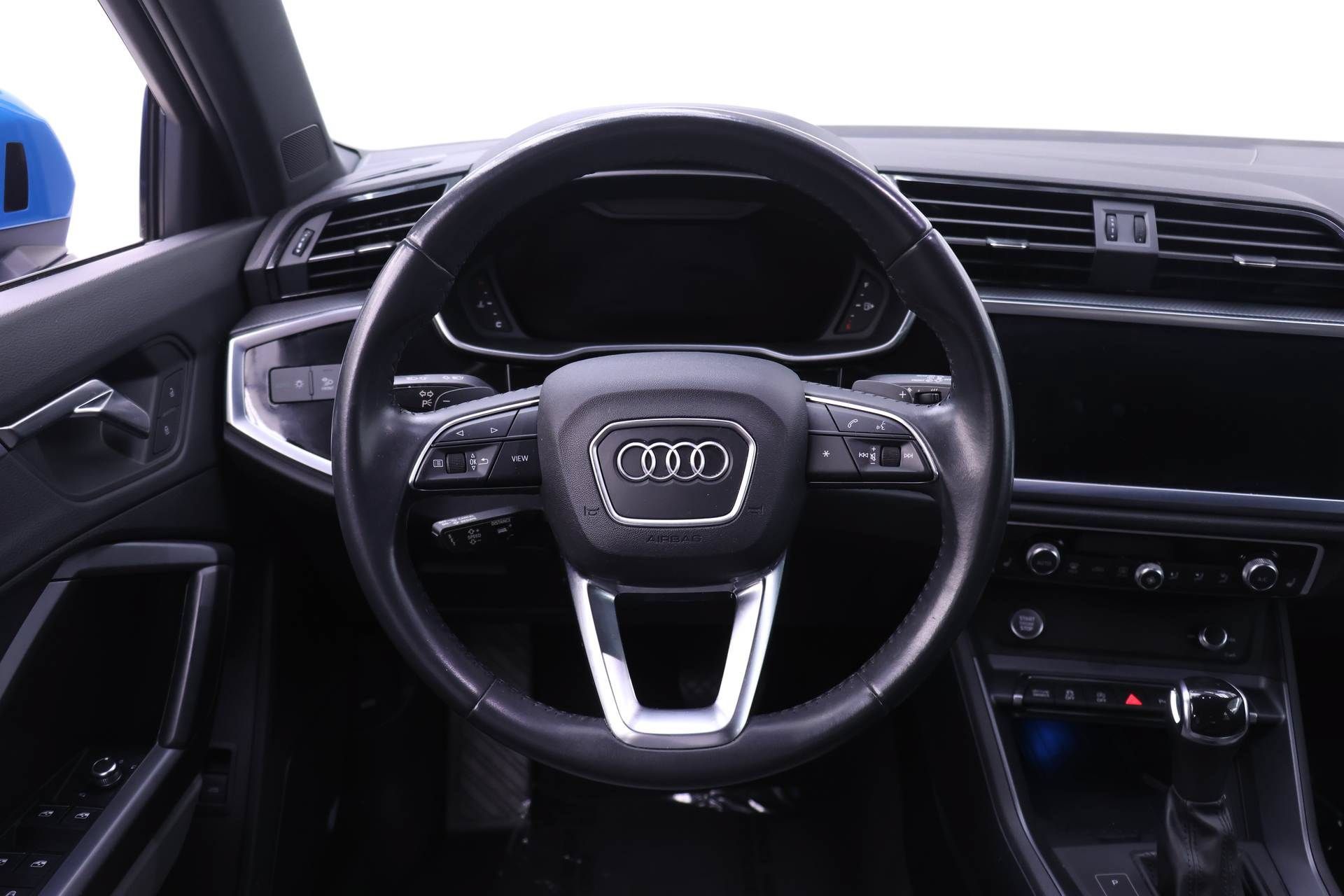 Used 2019 Audi Q3 2.0T Prestige AWD/4WD image 17