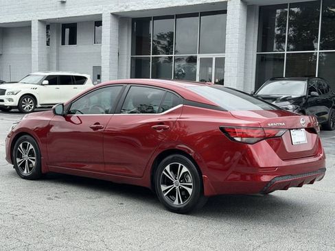 Certified 2021 Nissan Sentra SV FWD image 3