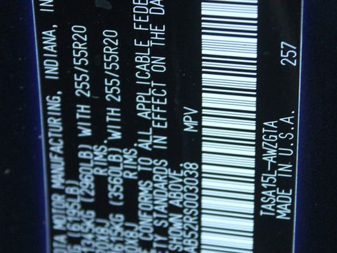 Used 2024 Toyota Grand Highlander AWD image 25