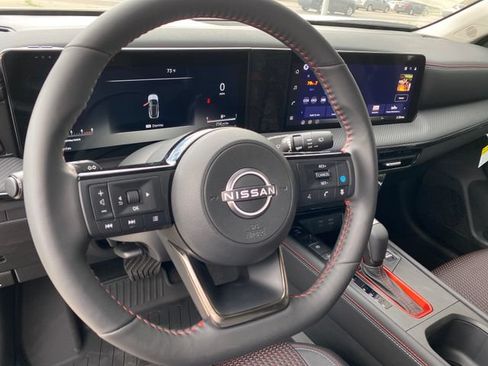 New 2026 Nissan Kicks SR w/ SR Premium Package AWD/4WD image 13