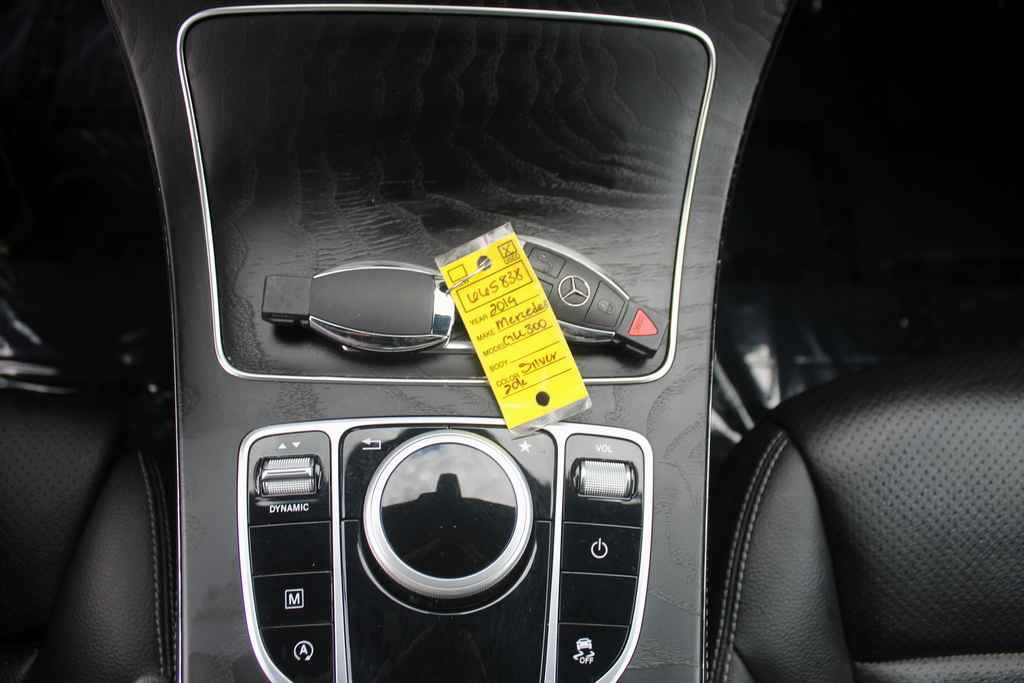 Used 2019 Mercedes-Benz GLC 300 4MATIC image 23