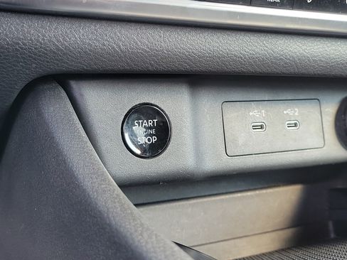 Certified 2024 Nissan Rogue SV image 28