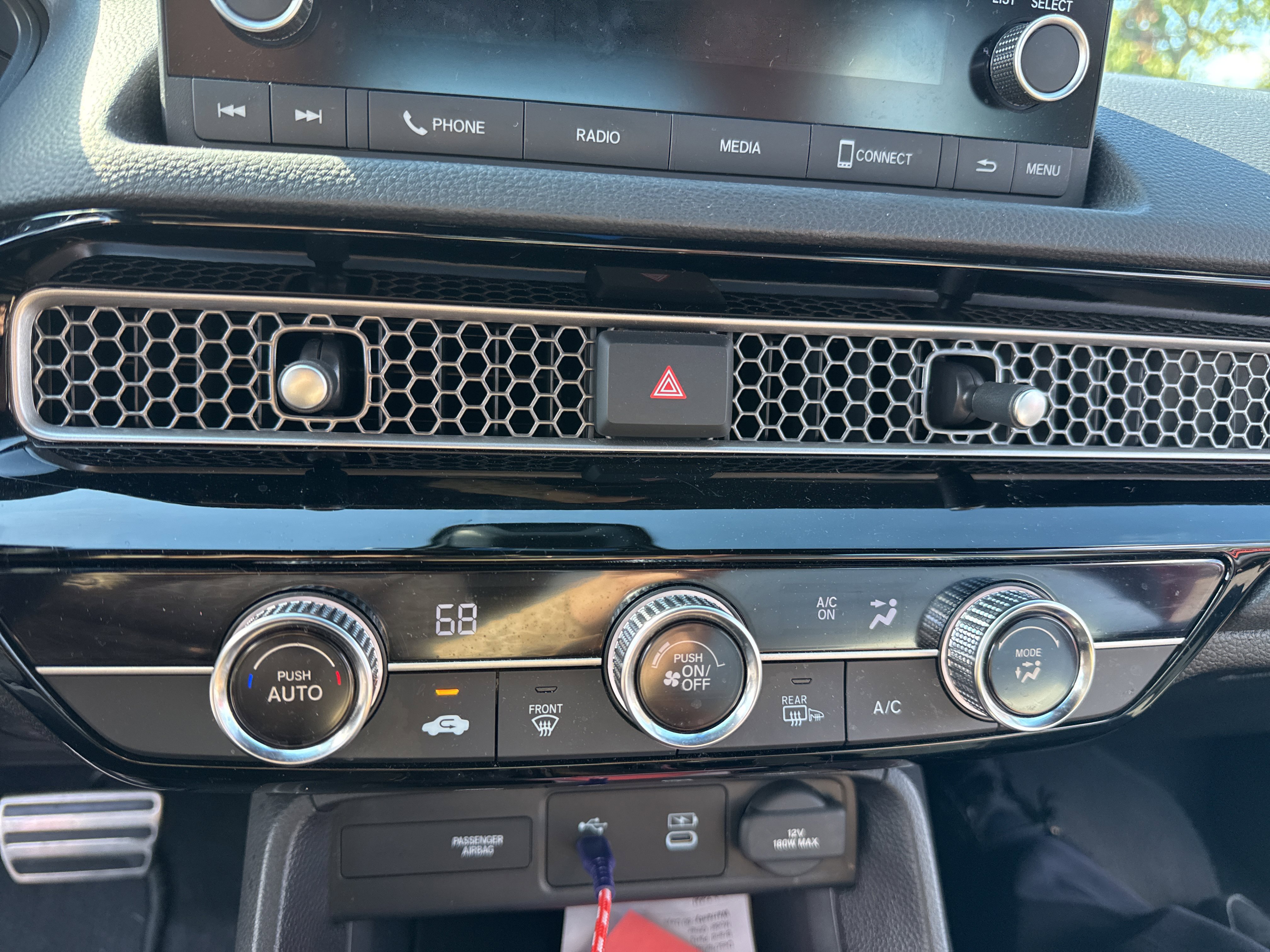 Used 2025 Honda Civic Sport image 3