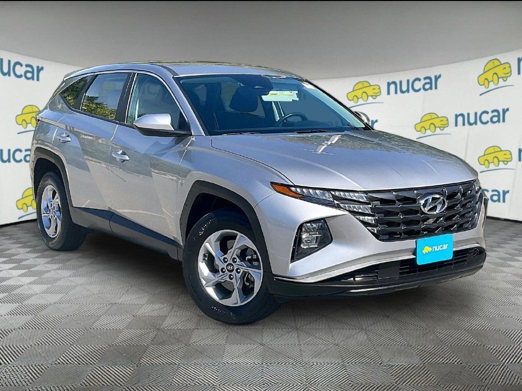 Used 2024 Hyundai Tucson SE AWD/4WD image 1