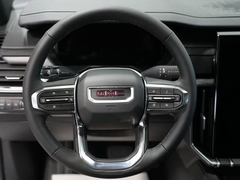 New 2026 GMC Acadia Elevation w/ Elevation Premium Package AWD/4WD image 17