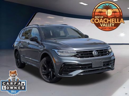 Used 2023 Volkswagen Tiguan SE R-Line image 1