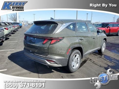 New 2026 Hyundai Tucson SE image 4