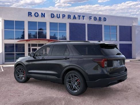 New 2026 Ford Explorer ST-Line w/ ST-Line Street Pack AWD/4WD image 5