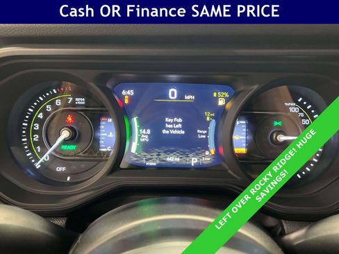 Used 2024 Jeep Wrangler Unlimited w/ Convenience Group AWD/4WD image 18