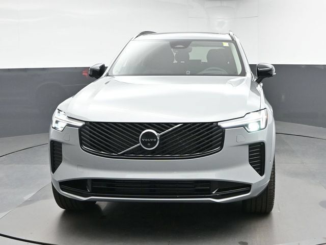 New 2026 Volvo XC90 T8 Ultra w/ Protection Package Premier AWD/4WD image 3