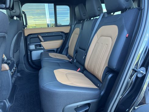 Certified 2023 Land Rover Defender 130 X AWD/4WD image 28