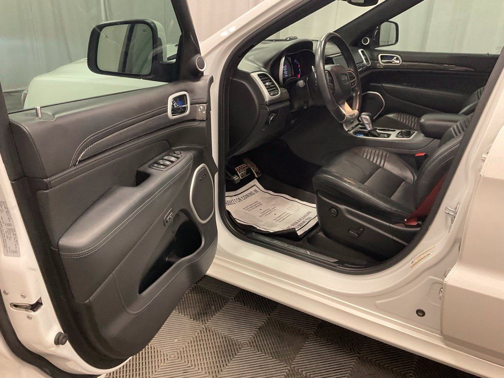 Used 2021 Jeep Grand Cherokee Trackhawk AWD/4WD image 23