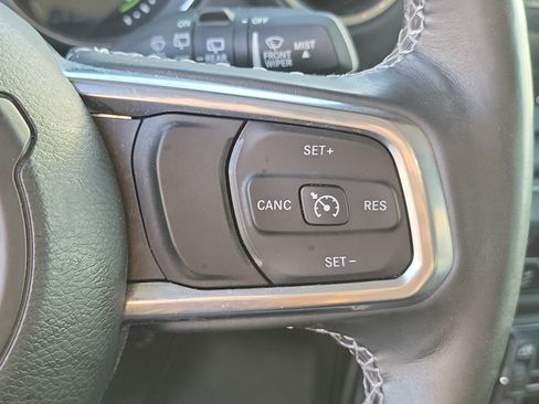 Used 2022 Jeep Wrangler Unlimited Sahara w/ Cold Weather Group image 24