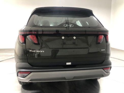 New 2026 Hyundai Tucson SE image 6