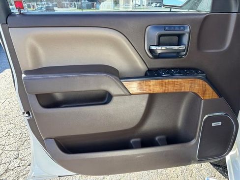 Used 2015 GMC Sierra 1500 SLT w/ SLT Crew Cab Value Package image 9