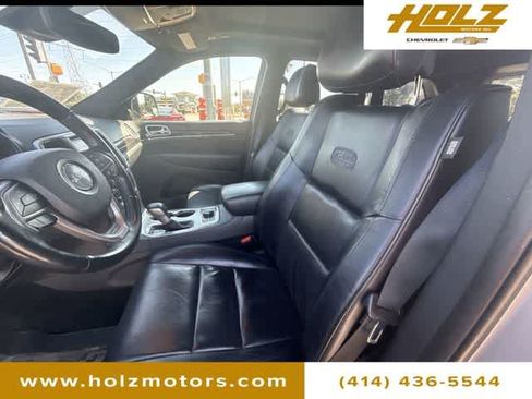 Used 2018 Jeep Grand Cherokee Overland AWD/4WD image 20