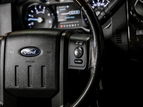 Used 2016 Ford F350 Platinum w/ FX4 Off-Road Package AWD/4WD image 18