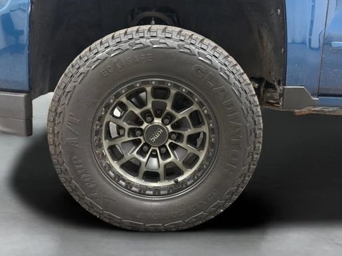 Used 2016 Chevrolet Silverado 1500 LT w/ All Star Edition AWD/4WD image 27