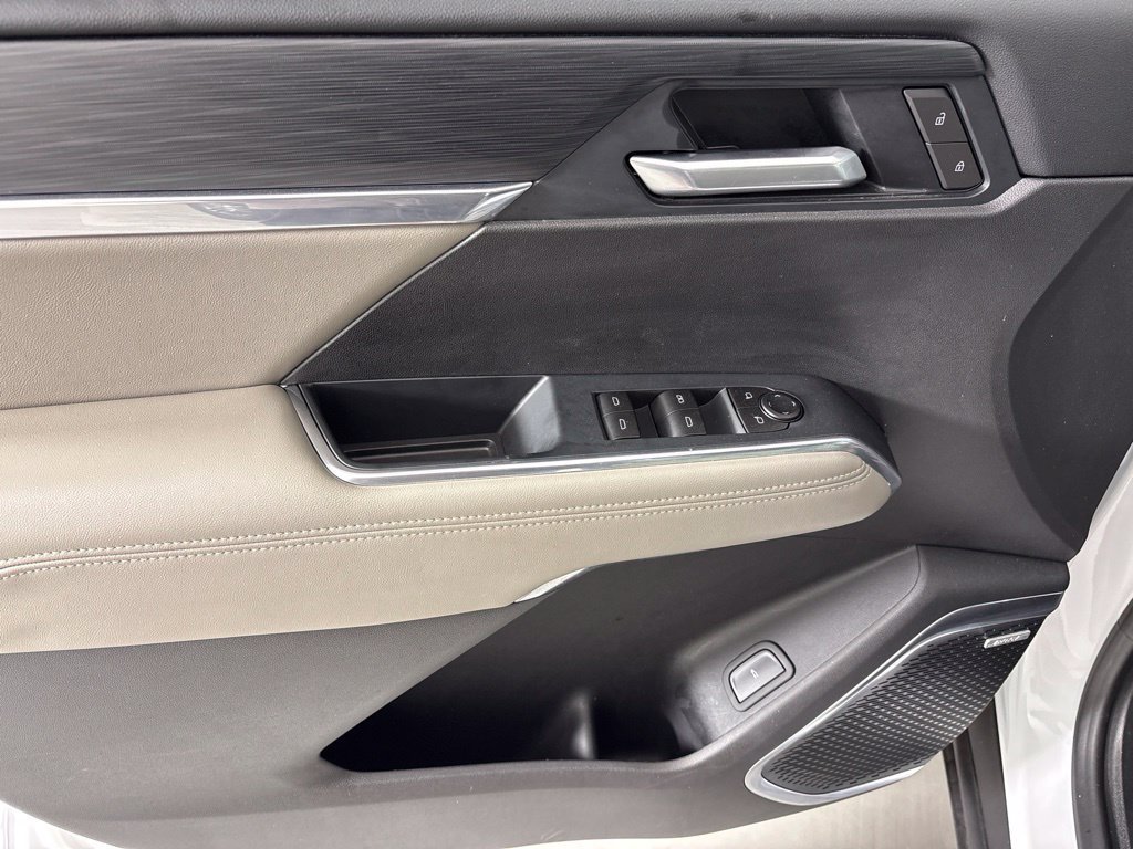 Certified 2026 GMC Acadia Elevation FWD image 32