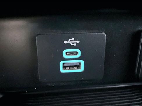 Used 2024 Ford F350 XLT w/ FX4 Off-Road Package image 33